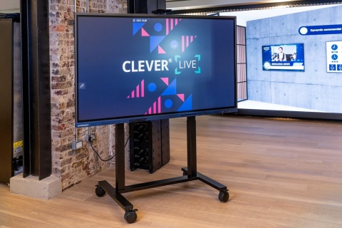 Monitor Interaktywny Clevertouch IMPACT MAX 8GB 86" VAT 0% Monitor Interaktywny Clevertouch IMPACT MAX 8GB 86" VAT 0%