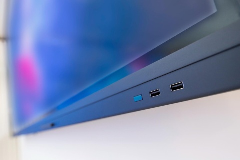 Monitor interaktywny Clevertouch PRO Series 98" 3 VAT 0% Monitor interaktywny Clevertouch PRO Series 98" 3 VAT 0%