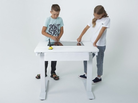 Interaktywne biurko INTBOARD STADY 24″ na Windows VAT 0%
