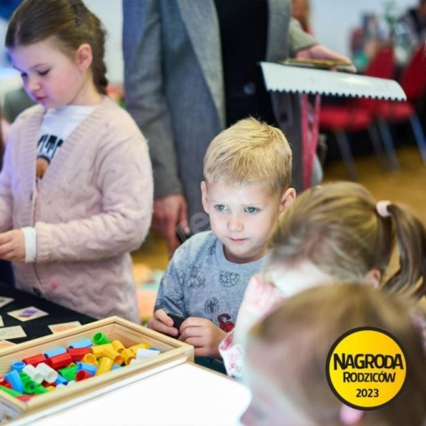 SKRZYNKA I UKŁAD WSPÓŁRZĘDNYCH SKRZYNKA I UKŁAD WSPÓŁRZĘDNYCH